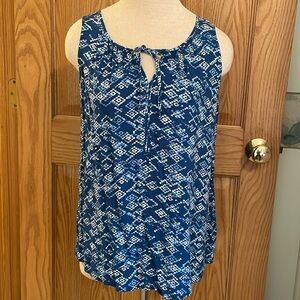 Sonoma blue and white sleeveless top